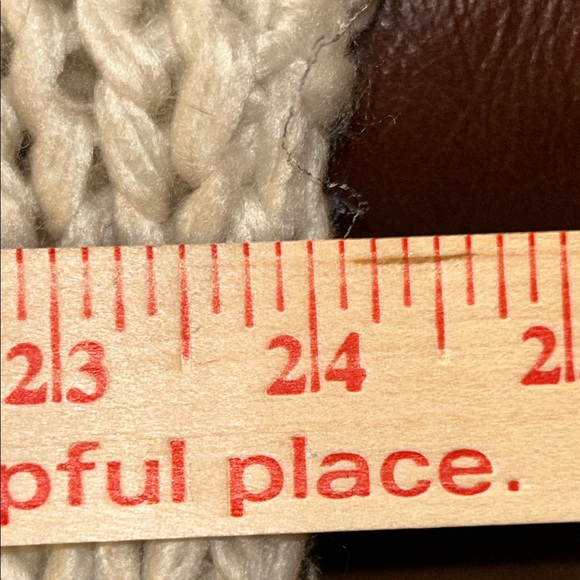 Amaryllis Textured Knit Cream Sweater - Picture 4 of 4